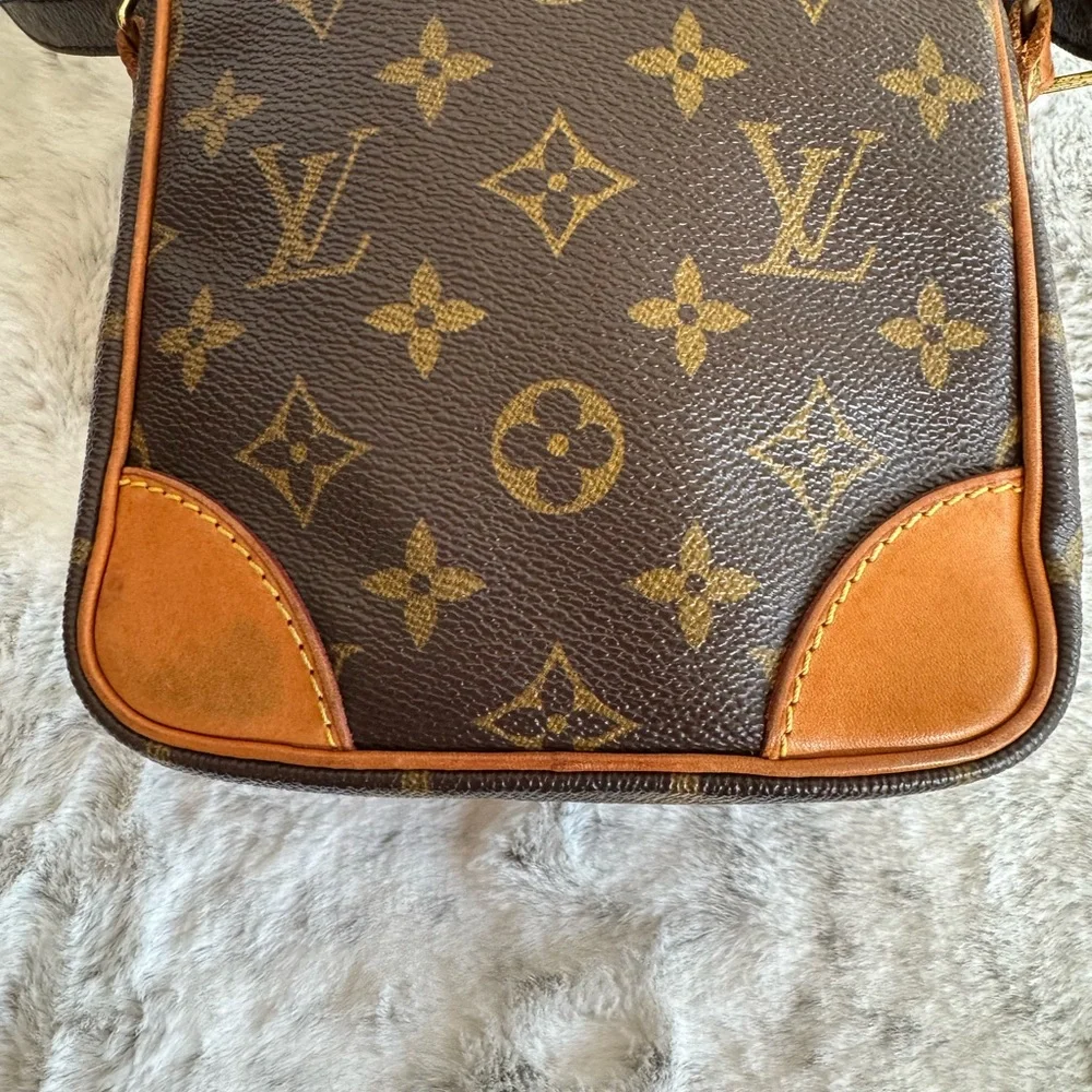 Louis Vuitton Amazone Crossbody Bag — Preloved Classic P0336